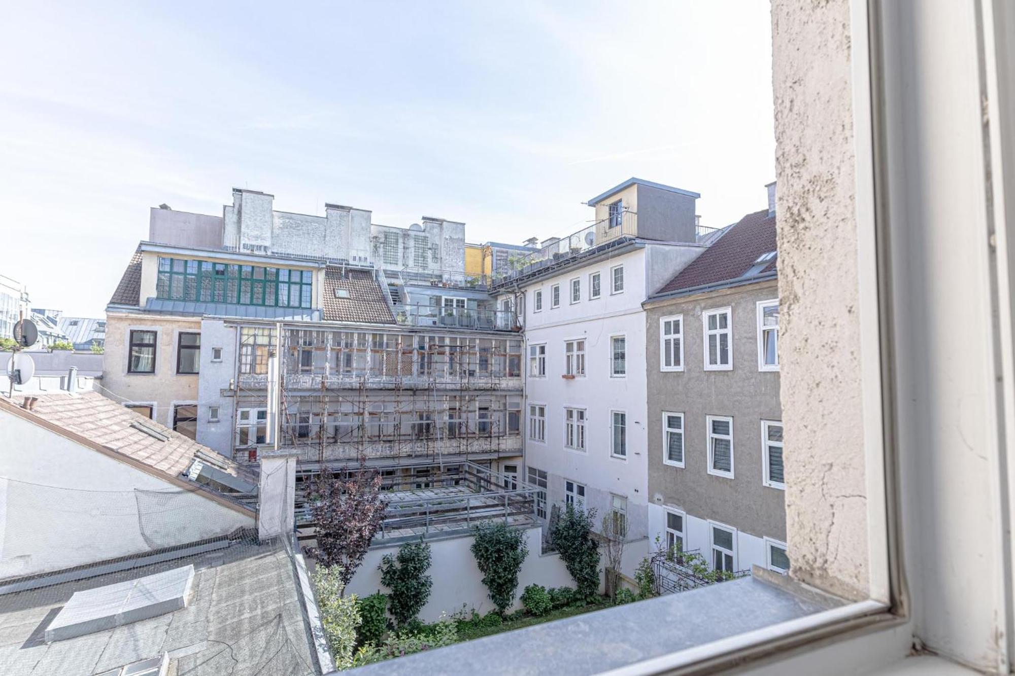 Explore Vienna 2Br And 1Lr Retreat Near Westbahnhof Apartment Exterior photo