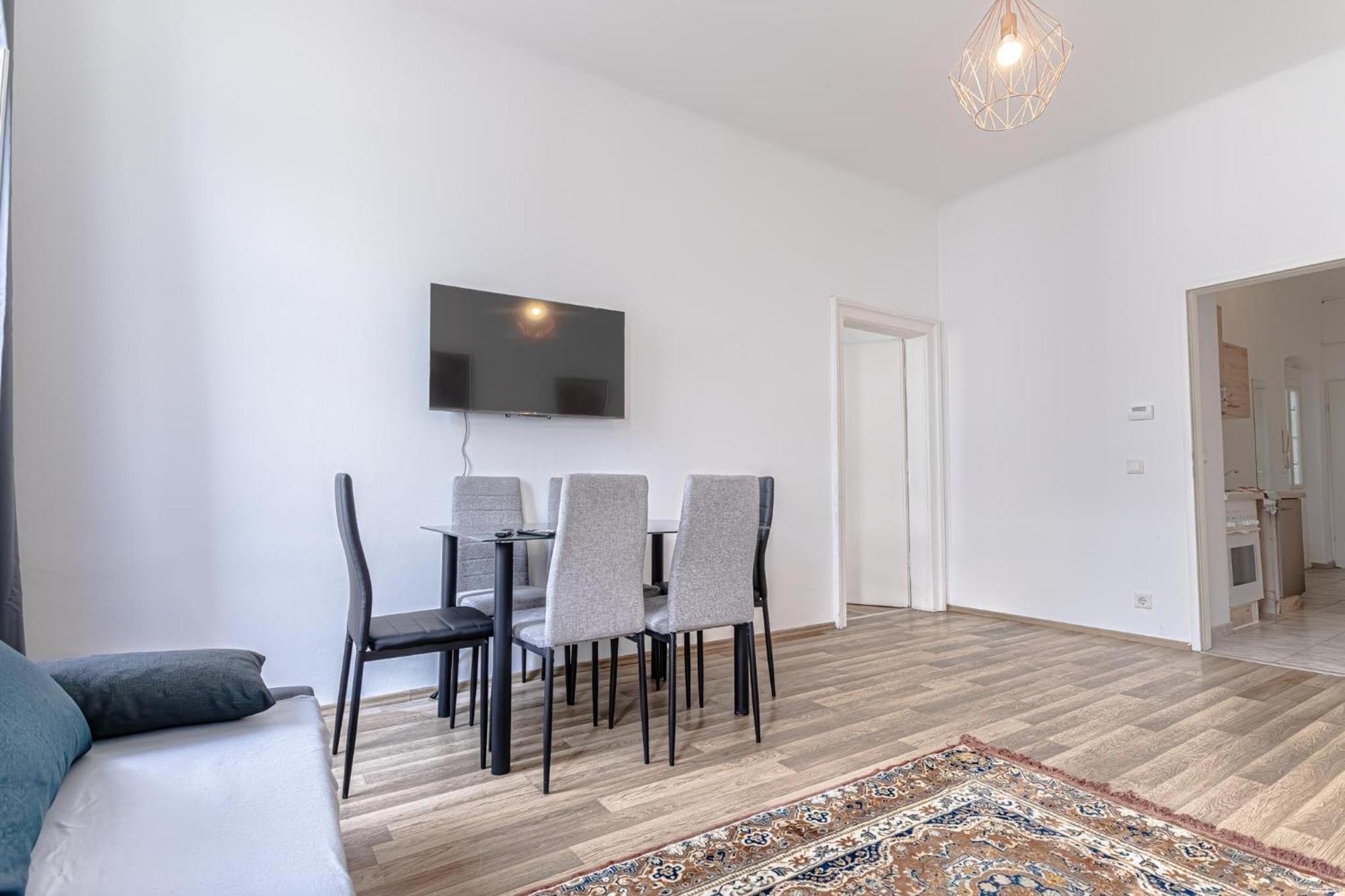 Explore Vienna 2Br And 1Lr Retreat Near Westbahnhof Apartment Exterior photo